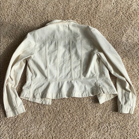 Express Precision Fit Cream Jean Jacket - Picture 2 of 2